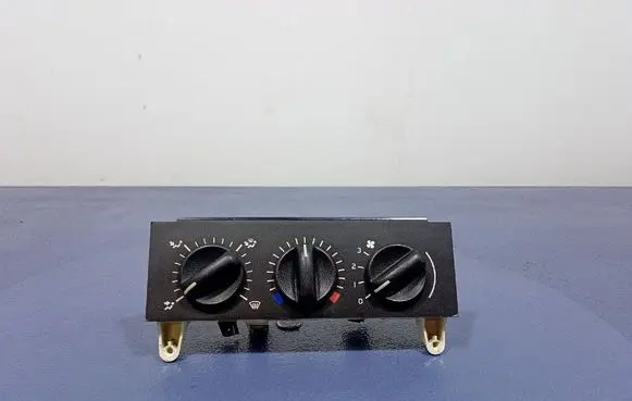 Opel Movano A Climate control unit 133761F