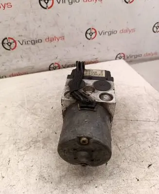 Volkswagen PASSAT B5.5 ABS Pump 0273004573 181603 15539