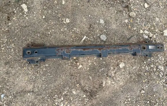 Peugeot 1007 Front bumper cross member