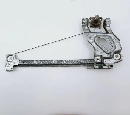 Audi 80 90 S2 B4 Front door manual window regulator 893839399