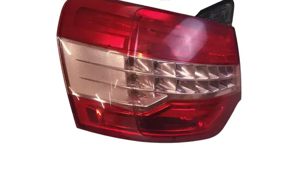 Citroen C5 Rear/tail lights VP8X7X13405AX 9681063880