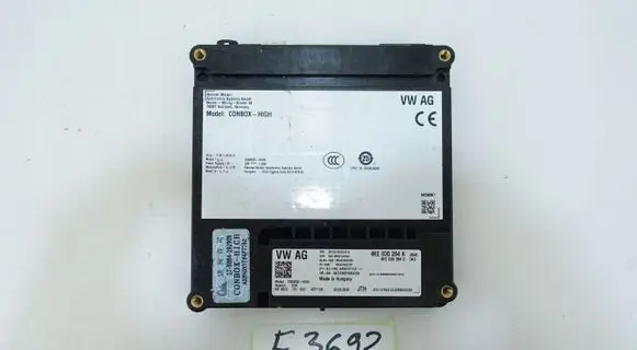 Volkswagen Golf VII Other control units/modules 4KE035284K
