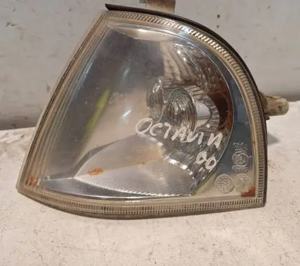 Skoda Octavia Mk1 (1U) Front indicator light 1U0953049C 1U0993155D