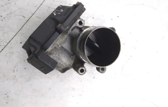 Skoda Octavia Mk2 (1Z) Throttle valve 03L128063E