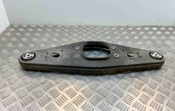 Mercedes-Benz SL R230 Rear differential/diff mount bracket A2303521806 2303521806