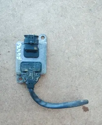 Mercedes-Benz C W205 Lambda probe sensor A0009051612