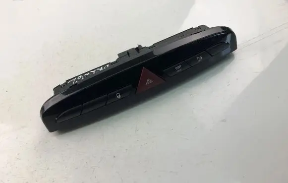 Peugeot RCZ Hazard light switch 706380