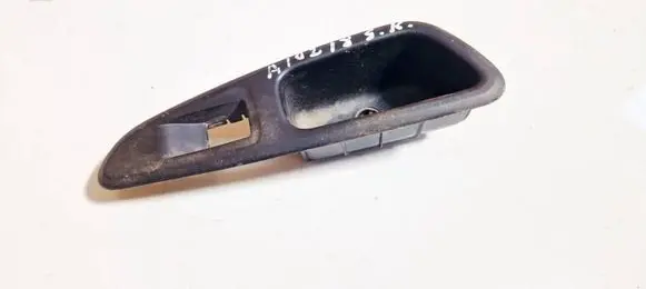 Peugeot 308 Front door window switch trim 09301