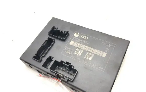 Audi A5 8T 8F Other control units/modules 8T0959760C