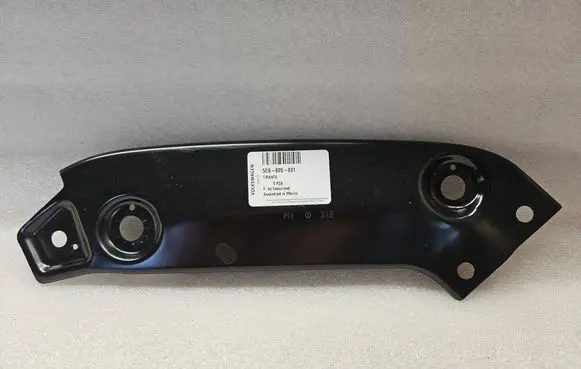 Volkswagen Jetta VI Radiator support slam panel bracket 5C6805931