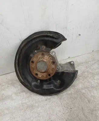 Volkswagen PASSAT B6 Rear wheel hub 3C0505436D 436D