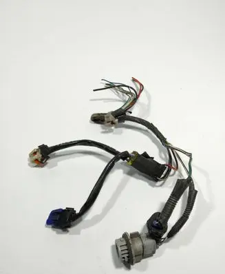 Toyota Hilux (AN10, AN20, AN30) Headlight/headlamp wiring loom/harness 
