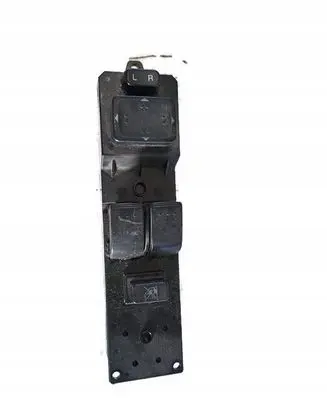 Mazda 5 Tailgate/trunk/boot open switch 