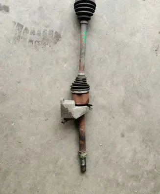 Renault Trafic III (X82) Front driveshaft 9816TRAFIC