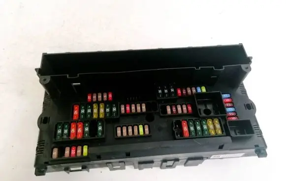 BMW 5 GT F07 Fuse box set 923442101 9234421-01