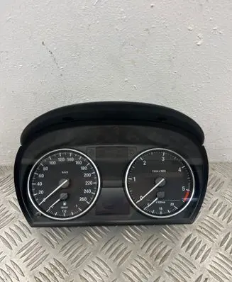 BMW 3 E90 E91 Speedometer (instrument cluster) 9220963 14369510