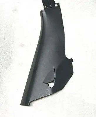 (C) pillar trim