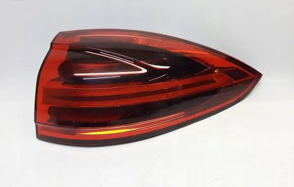 Porsche Cayenne (92A) Rear/tail lights 7P5945208P
