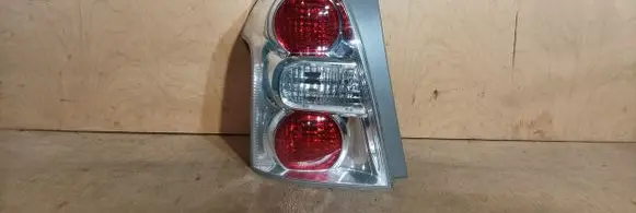 Toyota Corolla Verso AR10 Rear/tail lights
