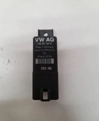 Volkswagen Caddy Glow plug pre-heat relay 038907281D 51299023A PA66GF30