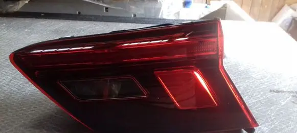 Volkswagen Tiguan Rear/tail lights 5NA945094G