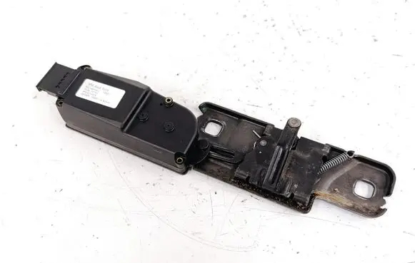 Audi Q7 4L Tailgate/trunk/boot lift motor 4F9827383E
