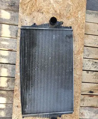 Volvo XC70 Coolant radiator