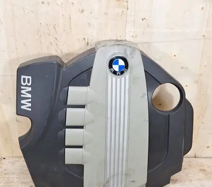 BMW X1 E84 Engine cover (trim) 7797410 11147797410