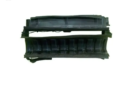 Land Rover Range Rover Sport L320 Intercooler air channel guide 