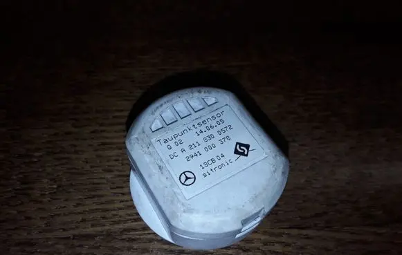 Mercedes-Benz E W211 Interior temperature sensor A2118300572 2941000378