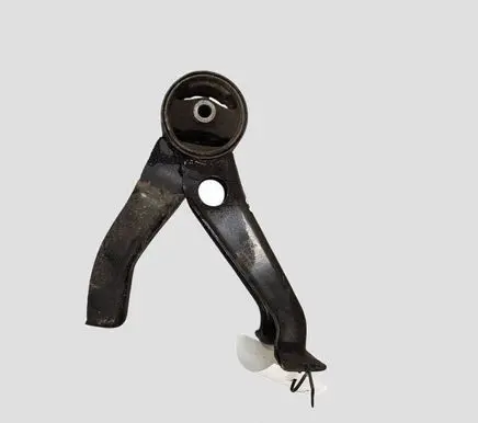 Citroen C-Crosser Engine mount bracket