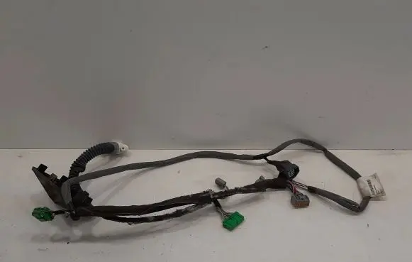 Volvo V70 Front door wiring loom 9452501
