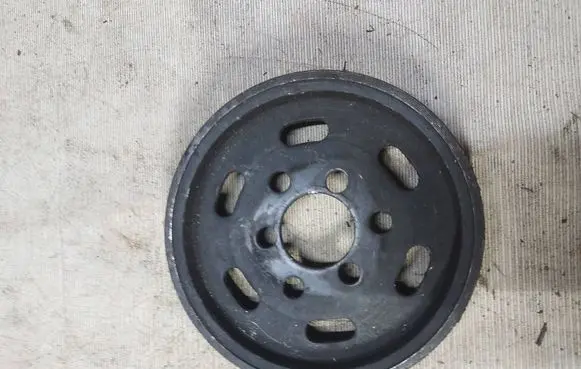 Volkswagen Sharan Power steering pump pulley 038145255B