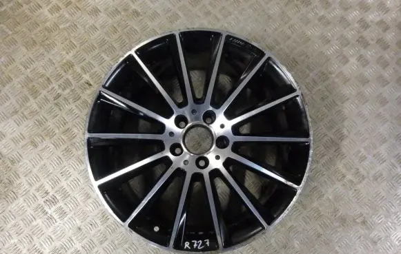 Mercedes-Benz C AMG W205 R19 alloy rim 