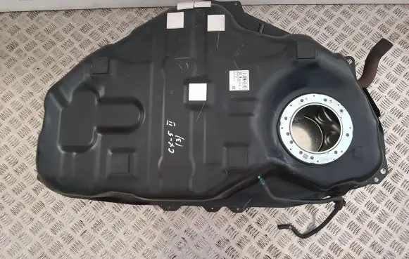 Mazda CX-5 II Fuel tank KR6F42110 KDPW42100 SKDPW42100