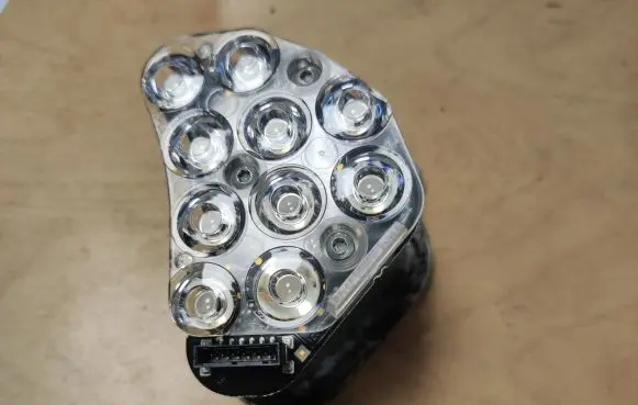 Front indicator light