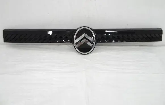 Citroen C3 Aircross Rear window tailgate spoiler 9862660680