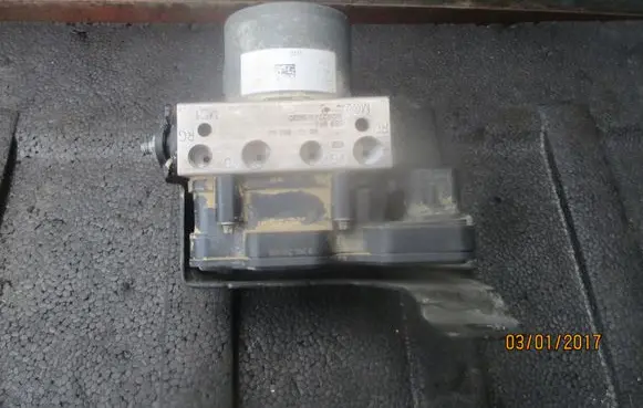 Peugeot 308 ABS Pump 9812786180