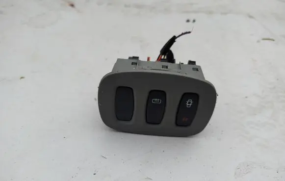 Opel Vivaro A set of switches 
