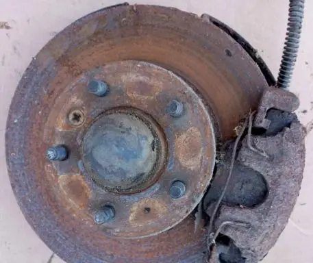Jaguar XJ X40 Front wheel hub