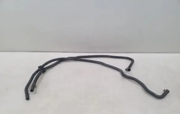 Volvo V50 Engine coolant pipe/hose