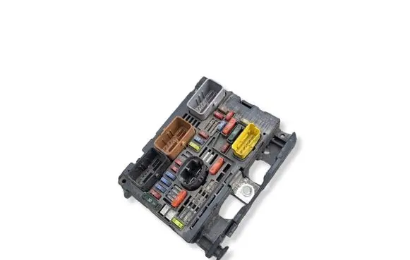 Citroen C4 I Picasso Fuse box set 9675877980