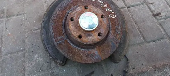 Opel Vivaro Rear wheel hub