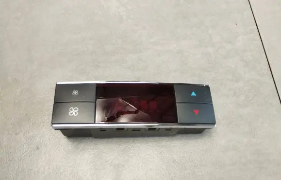Mercedes-Benz CLS C218 X218 Climate control unit 2048303290