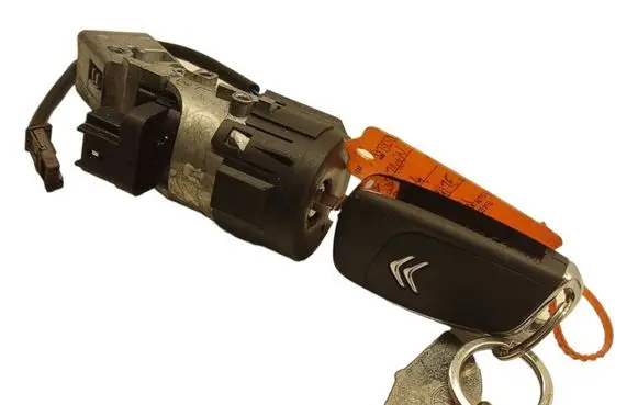 Citroen C4 I Ignition lock N0502455 9663123380 9665975480