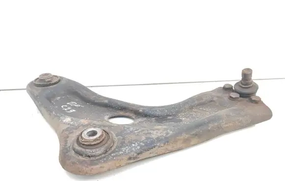 Peugeot 207 Front lower control arm/wishbone