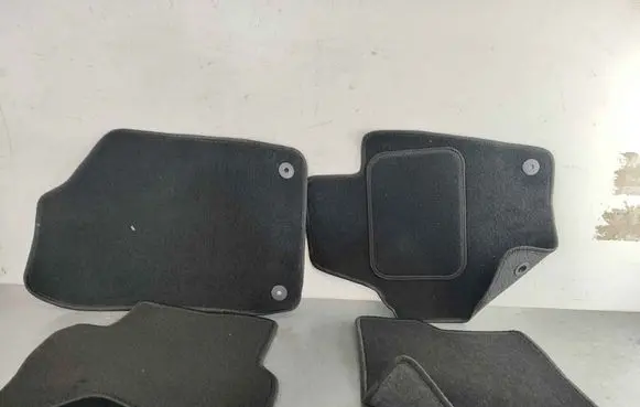 Volkswagen Polo V 6R Car floor mat set 6RF863011