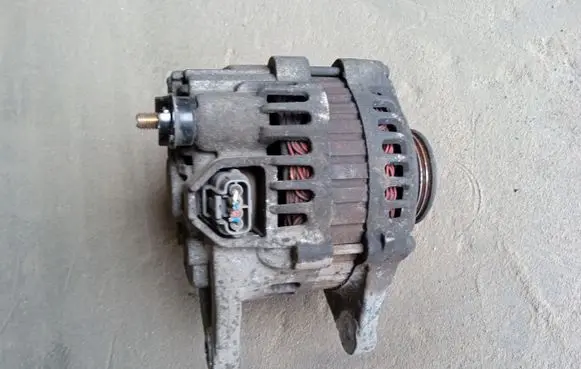 Mitsubishi Colt Generator/alternator
