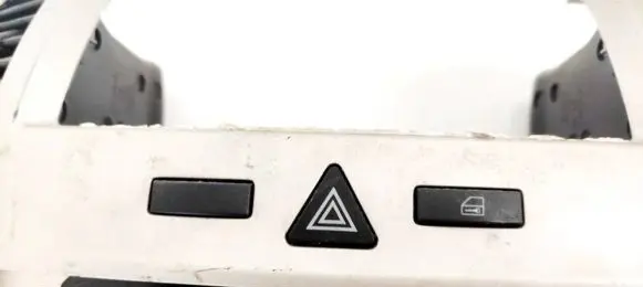 Opel Zafira B Hazard light switch 13100105XF 03758075