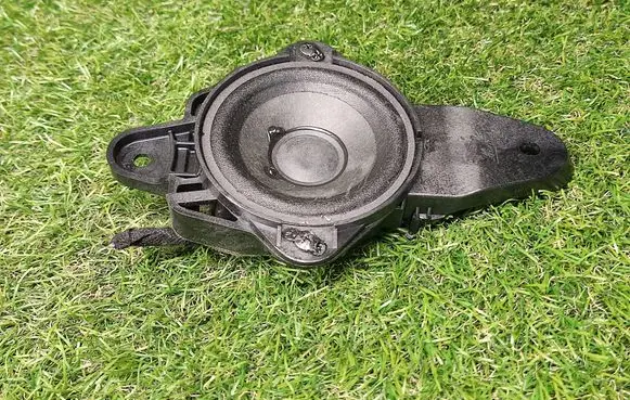 Audi A6 S6 C7 4G Front door speaker 4G9035402